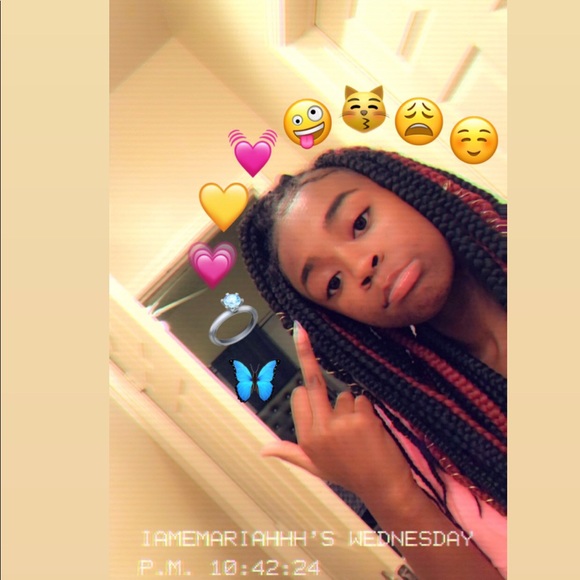 Meet your Posher, Mari - Picture 1 of 1